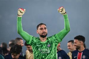 MK体育官网-替代埃德森！罗马诺：多纳鲁马渴望加盟曼城，瓜迪奥拉很欣赏他