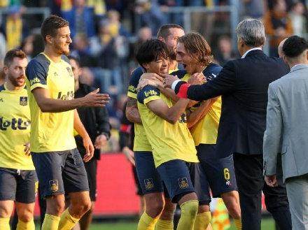 MK体育网页版-新球王来袭？日本24岁国脚比甲替补戴帽+带队逆转